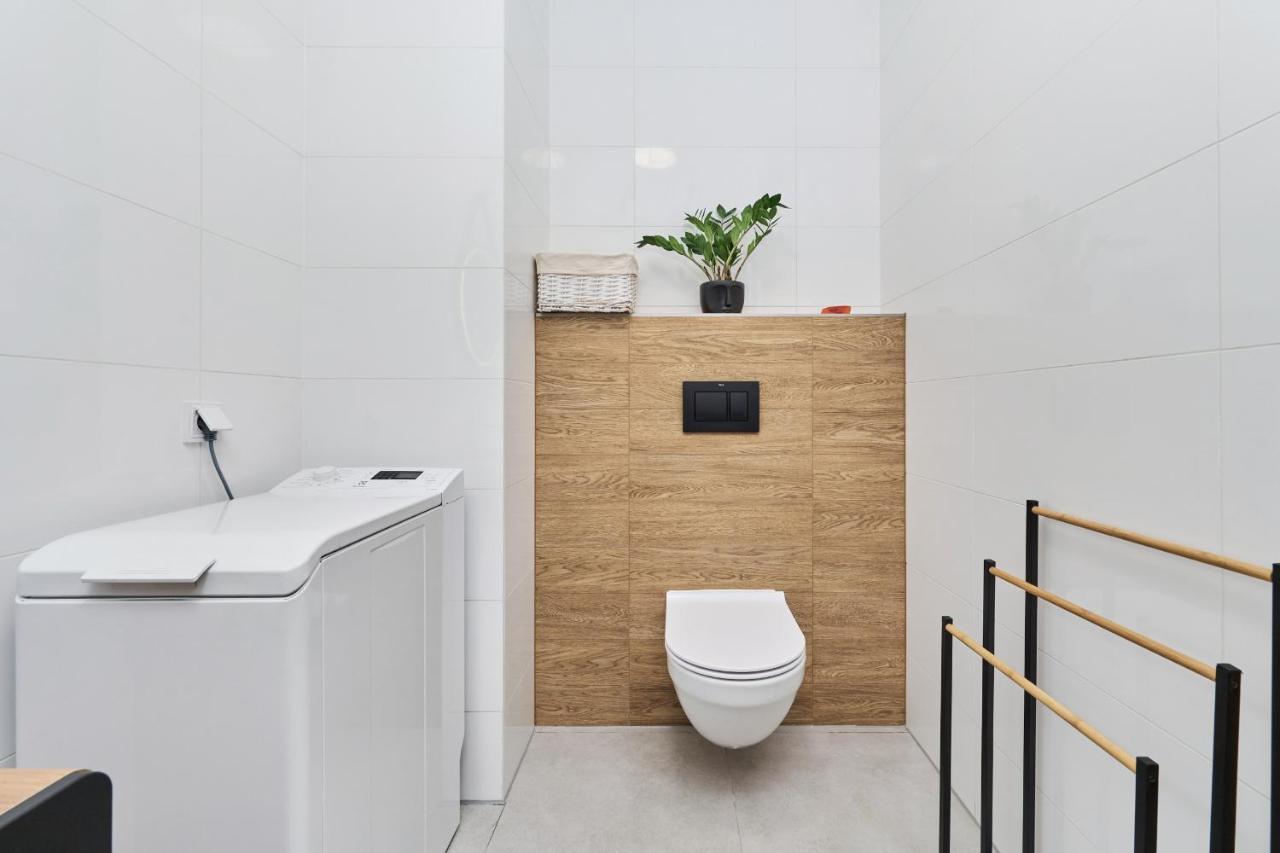 Nowa Manufaktura Apartment Wroclaw Krzyki By Noclegi Renters Kültér fotó