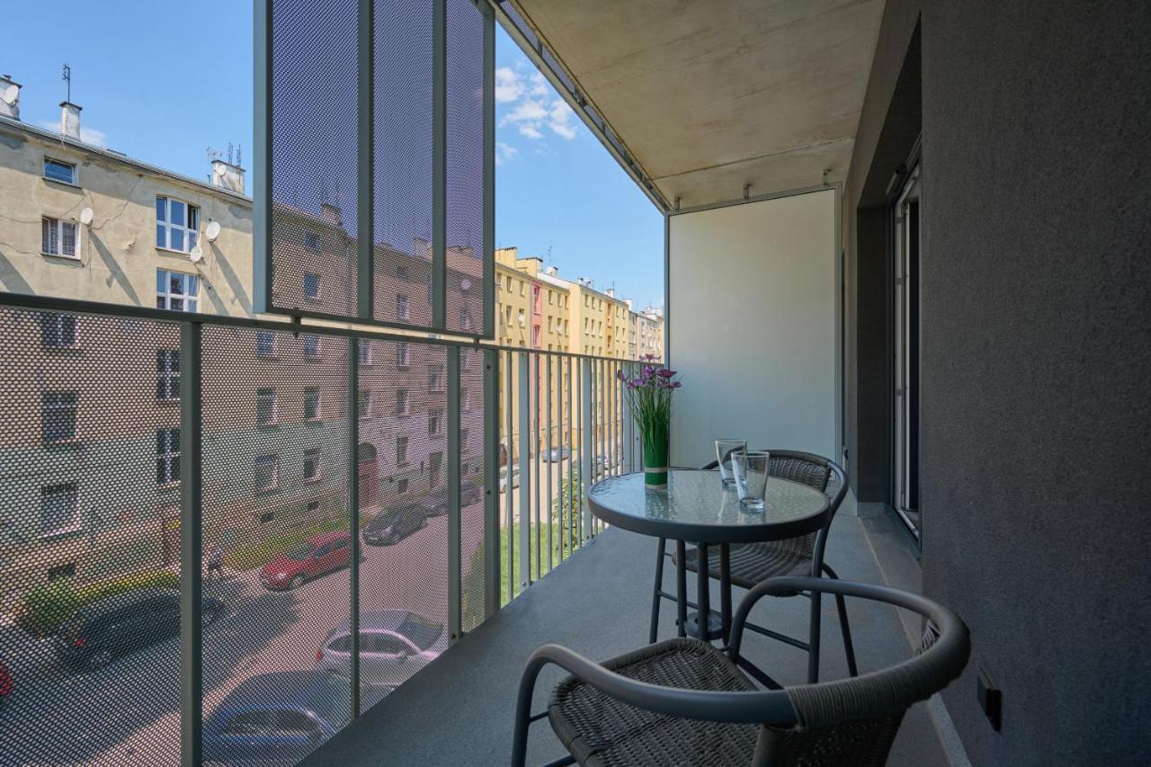 Nowa Manufaktura Apartment Wroclaw Krzyki By Noclegi Renters Kültér fotó