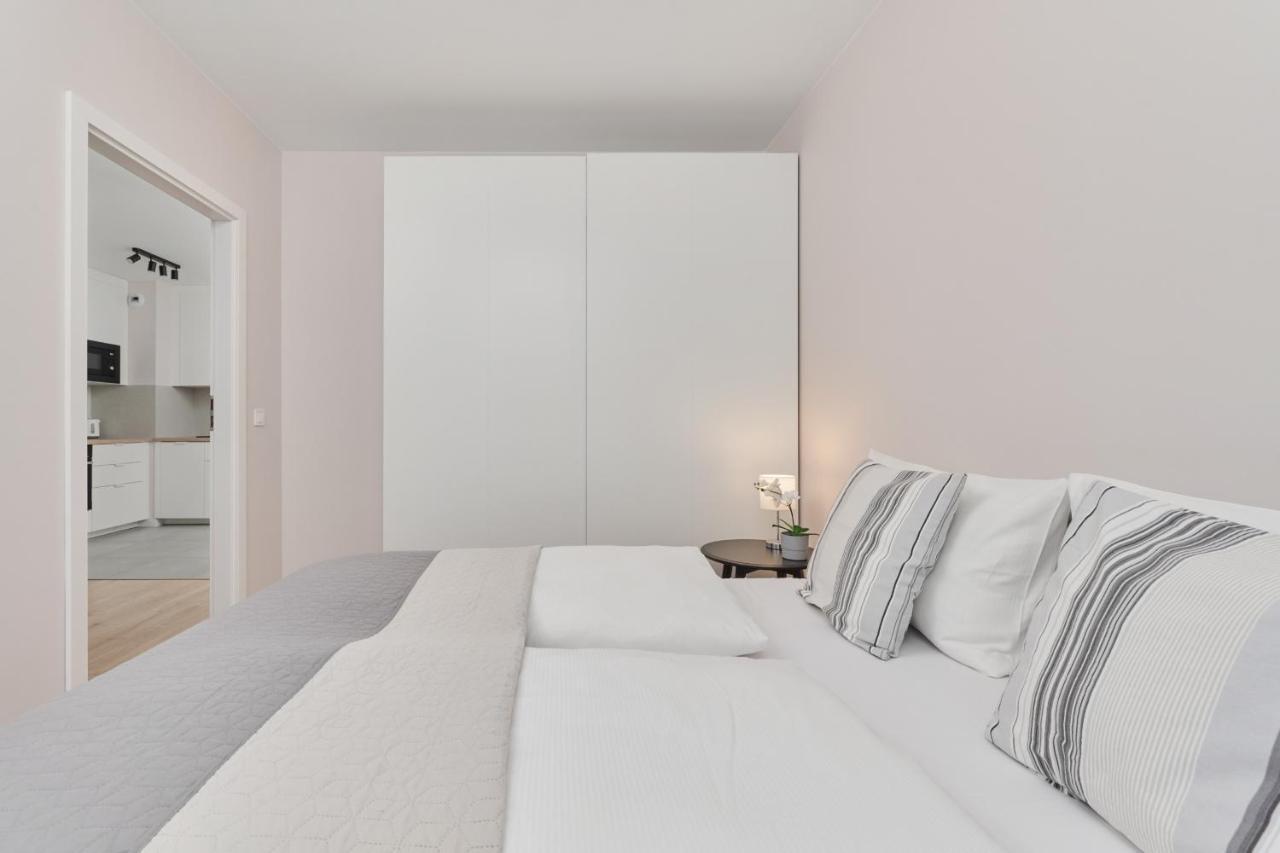 Nowa Manufaktura Apartment Wroclaw Krzyki By Noclegi Renters Kültér fotó